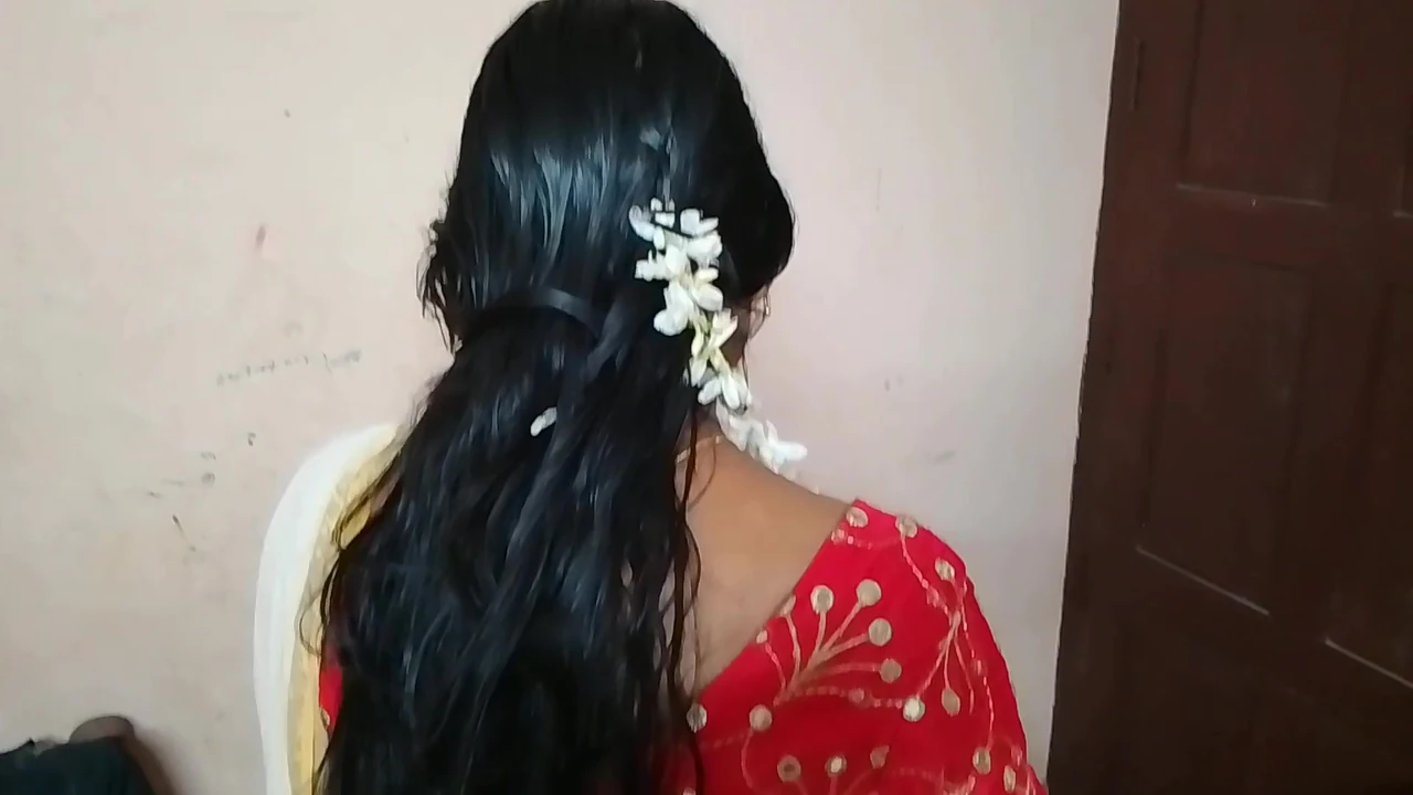 Kerala Malayalee Girls Sari enjoying her husband’s cock in her mouth