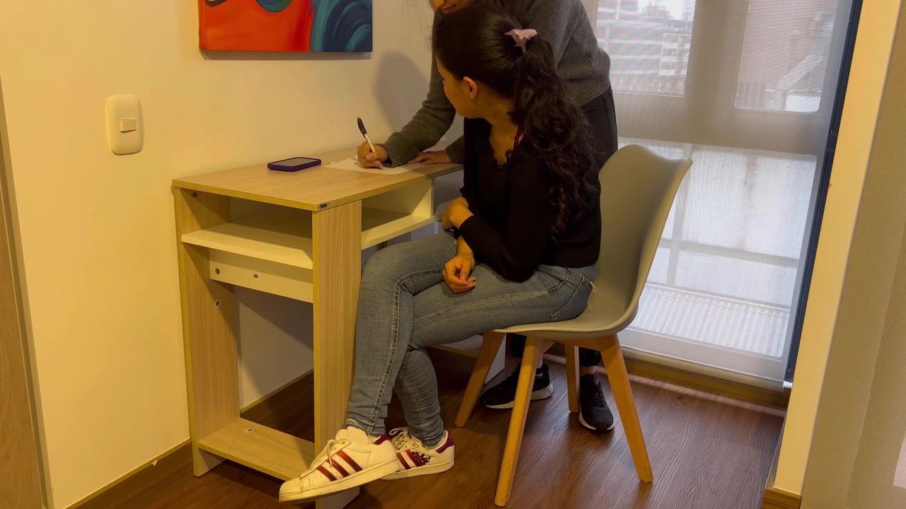 I want to fuck the babysitter, my pussy is hot