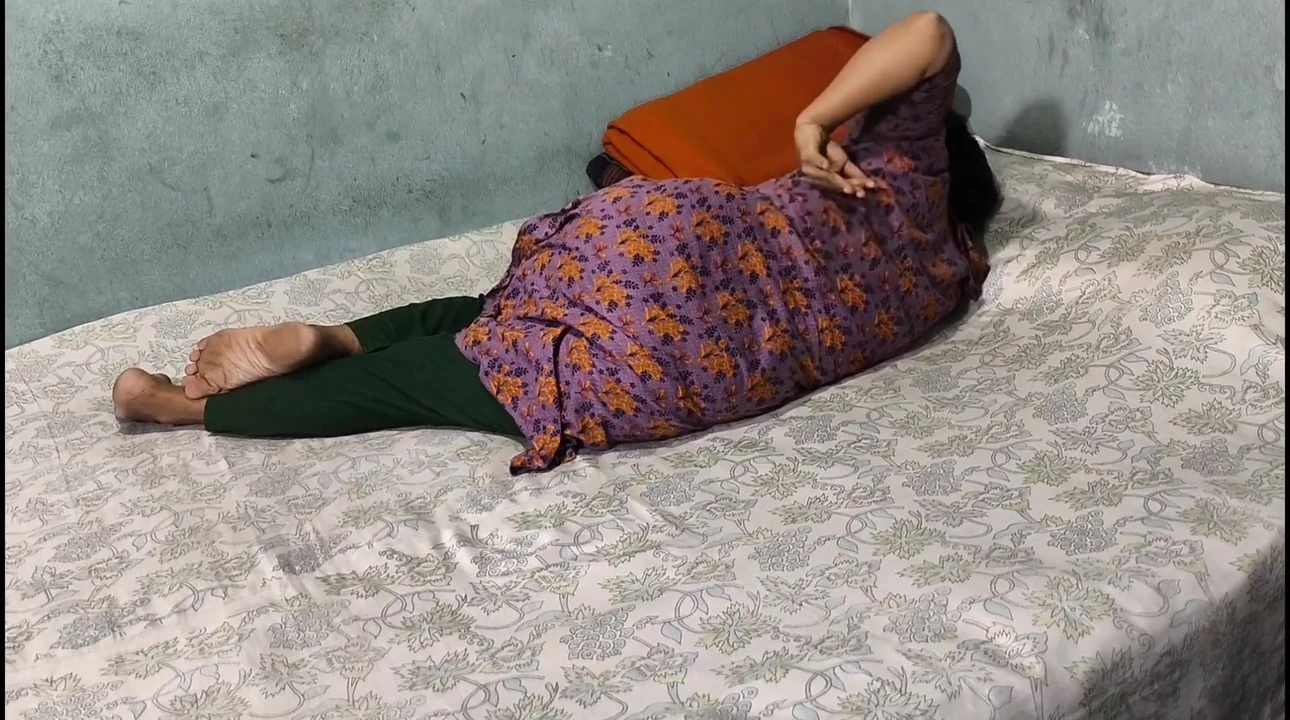 First Time Fuck Village Aunty At Storeroom bangla