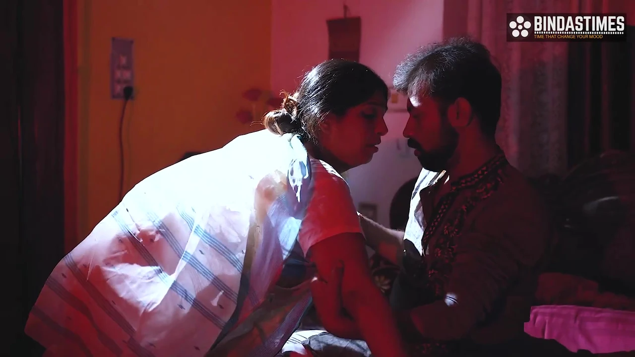 Dewar Ne Akeli Bhabhi Ka Khub Ras piya ( Hindi Audio )