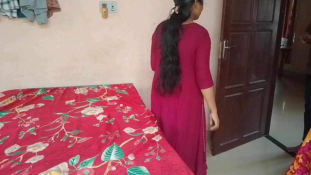 Kerala housewife calls her boyfriend when no one is at home