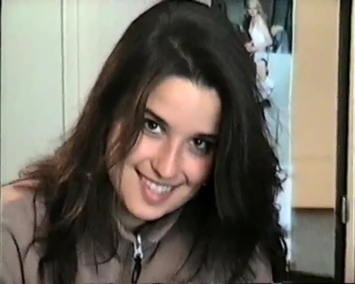 I let Michaela taste my cock, a brunette who loves masturbation and greedily licks my head